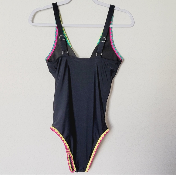 Swim Solutions Black One Piece with Neon Trim Sz M - Picture 9 of 11